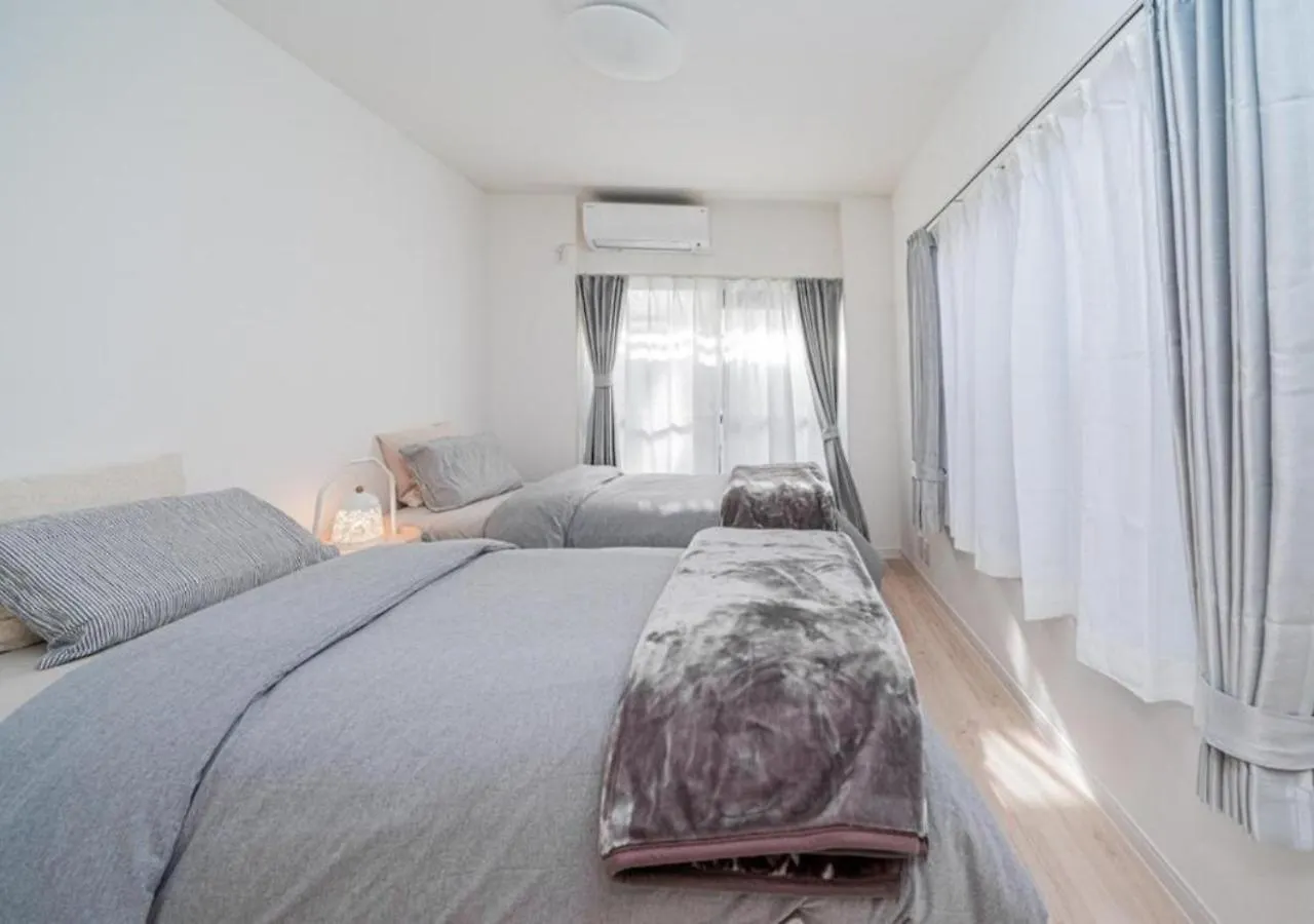 Kasai Light Luxury Hotel 201 Tokyo